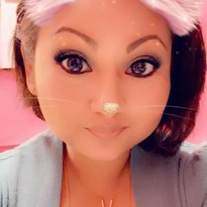 Meet your Posher, Elena